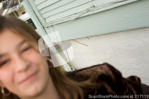 Image of Maggie 9 -- deliberately out-of-focus