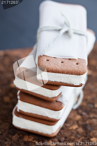 Image of Ice cream biscuits