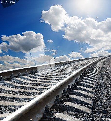 Image of railway to horizon