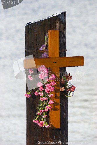 Image of Memorial Cross, Knappa Dock