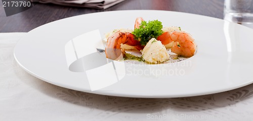 Image of grilled shrimps with potato and kohlrabi puree