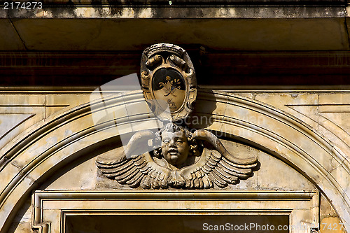 Image of  statue of angel   in  napoli italy 