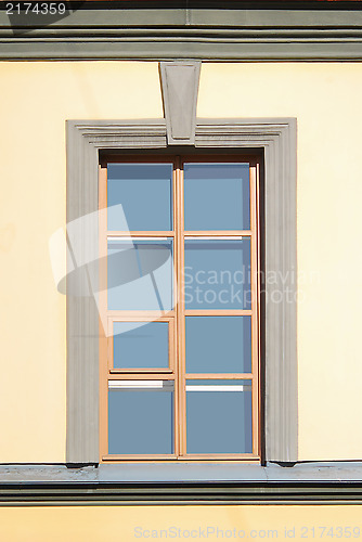 Image of Stright Window