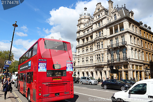 Image of London bus