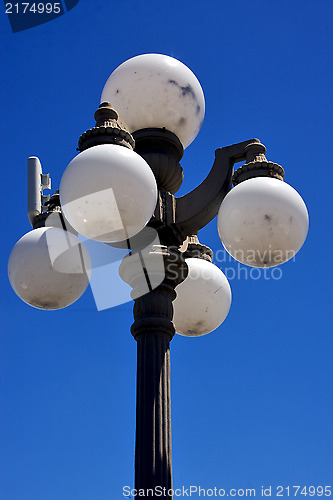 Image of street lamp blue sky 
