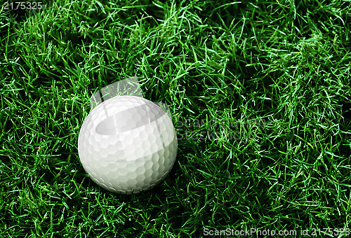 Image of golf ball