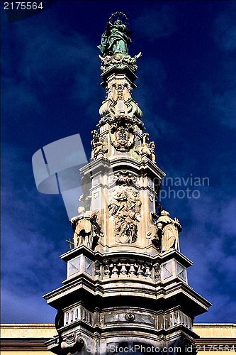 Image of marble statue of obelisk 