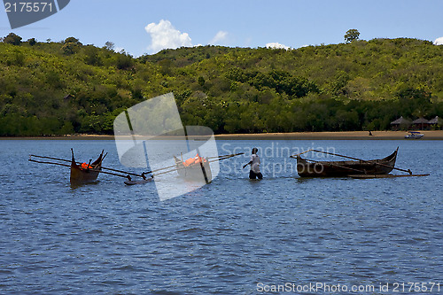 Image of  madagascar  lagoon hill 