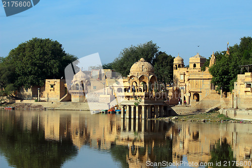 Image of palace on lake in Jaisalmer India