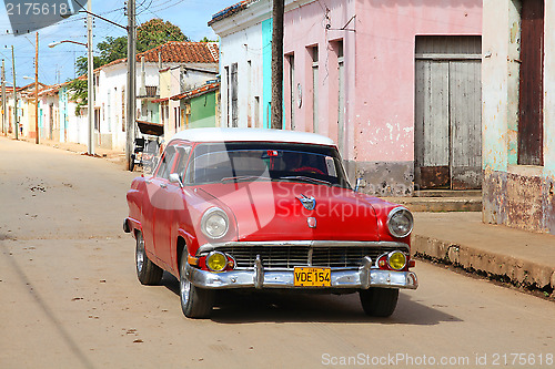 Image of Car in Cuba
