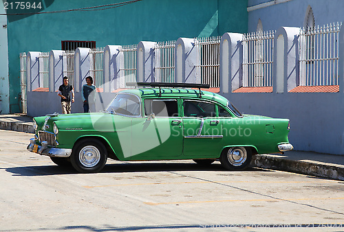 Image of Cuba car