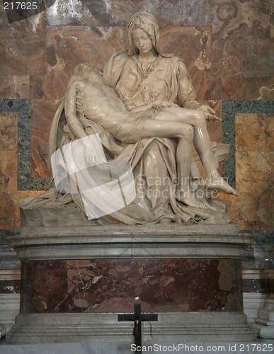 Image of Michelangelo's Pieta