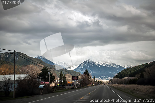 Image of rocky mountains in montana
