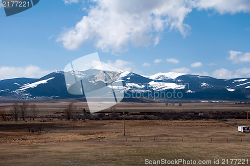 Image of rocky mountains in montana