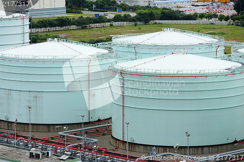 Image of Oil Tank