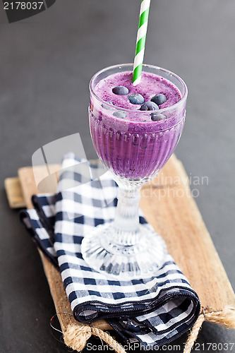 Image of Blueberry milk smoothie