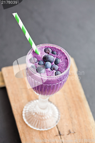 Image of Blueberry milk smoothie