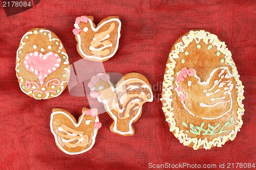 Image of Easter gingerbreads rooster and hen