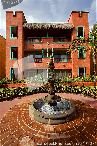 Image of   fountain   in playa del carmen