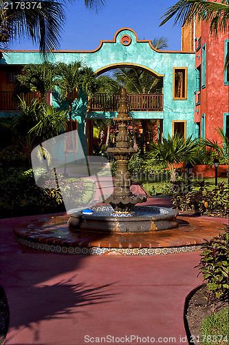 Image of  red blue  house  in playa del carmen