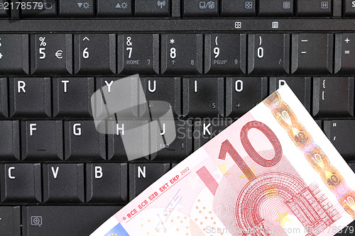 Image of Online shopping