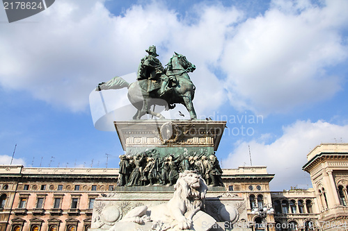 Image of Milan monument