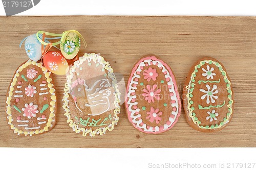 Image of Easter ginger breads and painted egg