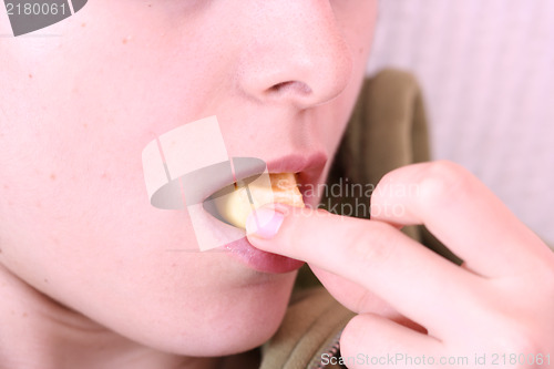 Image of Women with apricot 