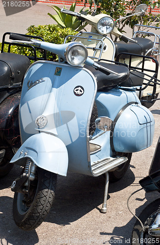 Image of Old Vespa scooter