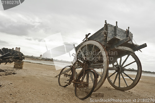 Image of vintage sicilian cart