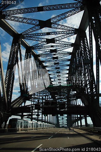 Image of Empty Harbour Bridge