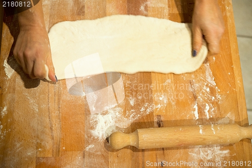 Image of Making pizza