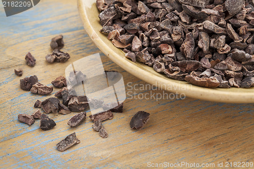 Image of raw cacao nibs