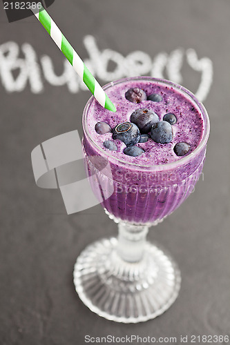 Image of Blueberry milk smoothie
