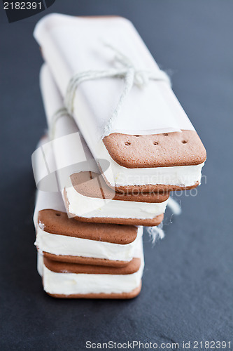 Image of Ice cream biscuits