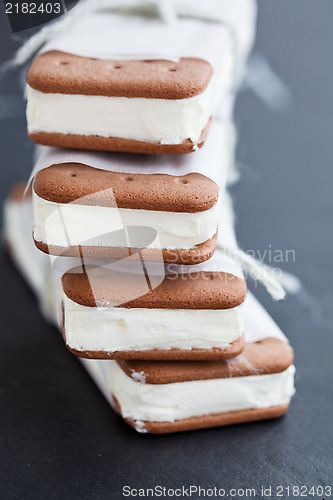 Image of Ice cream biscuits