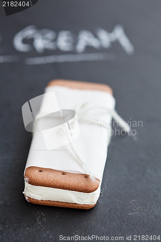 Image of Ice cream biscuits