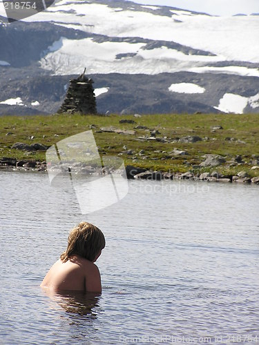 Image of icebathing