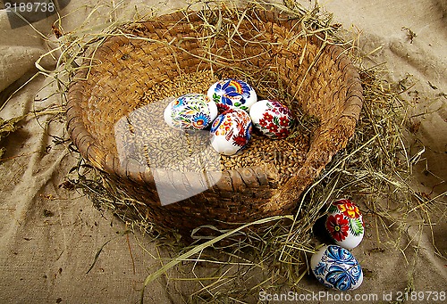 Image of The painted eggs 