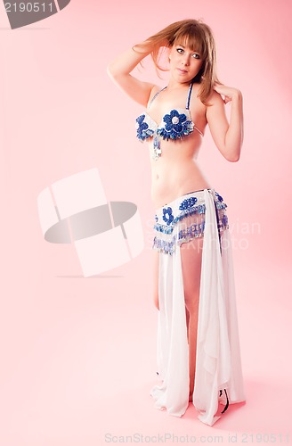 Image of Belly dancer