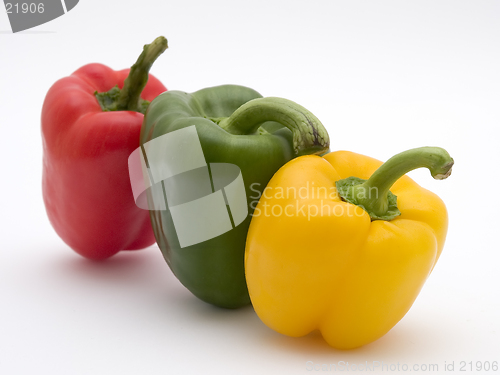 Image of yellow green and red pepper
