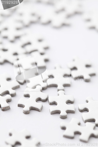 Image of white jigsaw puzzle