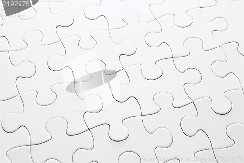 Image of white jigsaw puzzle