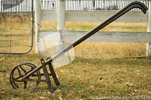 Image of Hand-push row cultivator