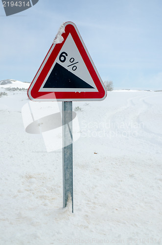 Image of Steep hill warning signpost 