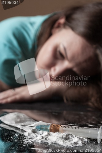 Image of Woman and heroin