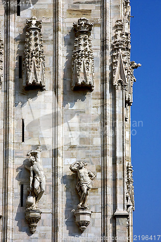 Image of  church in milan  sky