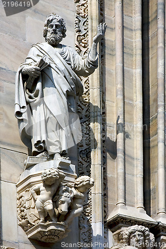 Image of italy statue 