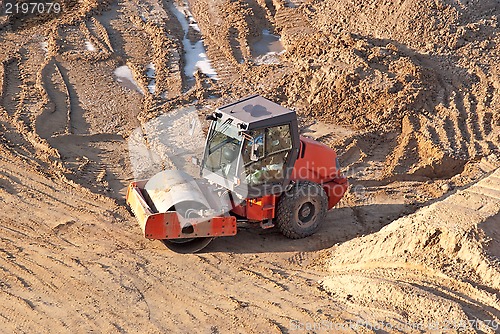 Image of Road-roller.