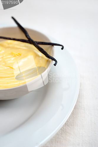 Image of vanilla custard pastry cream with seeds sticks
